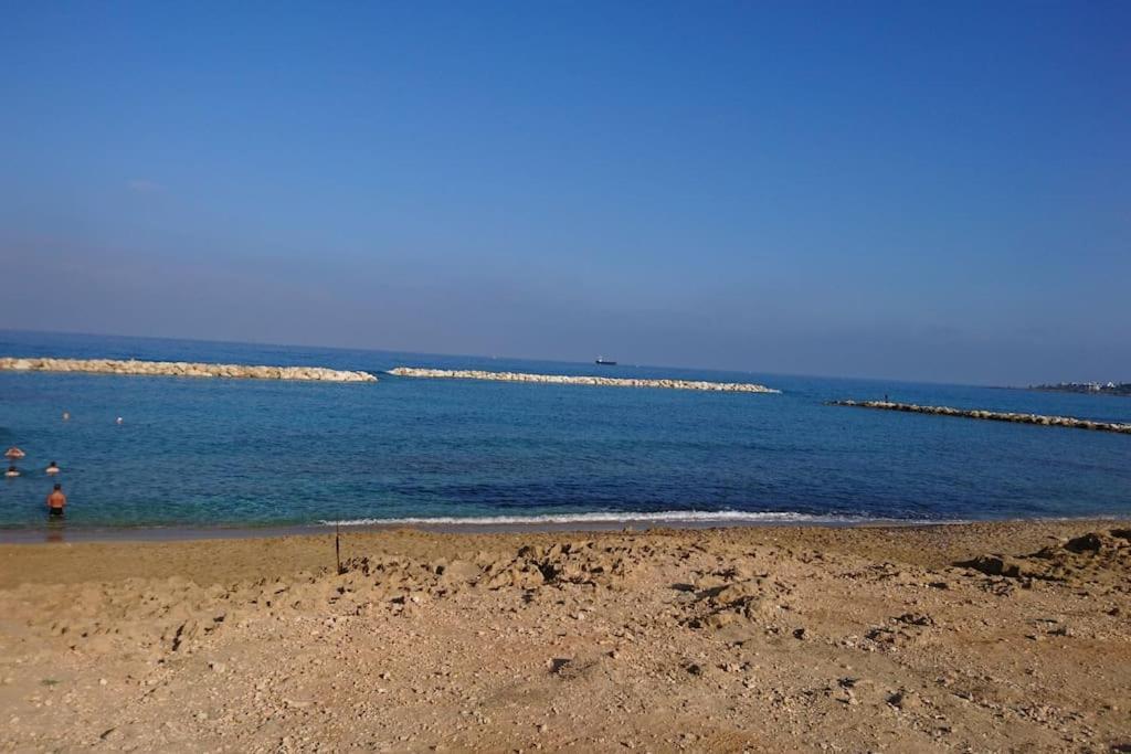 Isabella Court Townhouse Near Venus Beach And Lidl Paphos Exterior photo